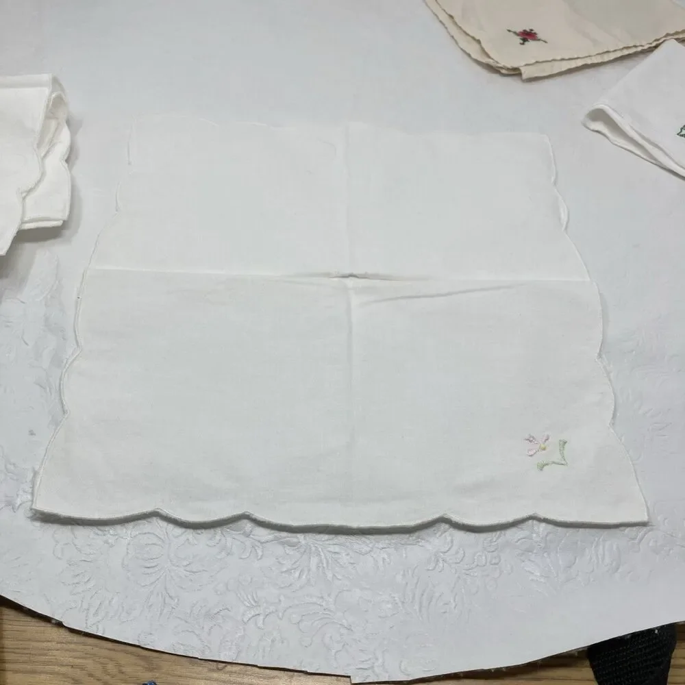 Vintage Linen Napkins Embroidered Floral Mixed Lot